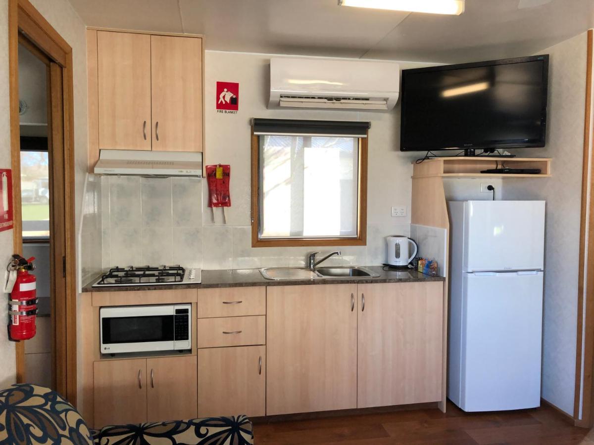Acacia Caravan Park & Holiday Units アララト エクステリア 写真