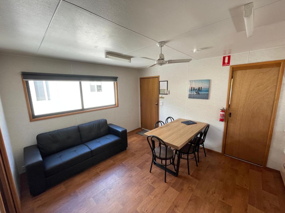 Acacia Caravan Park & Holiday Units アララト エクステリア 写真