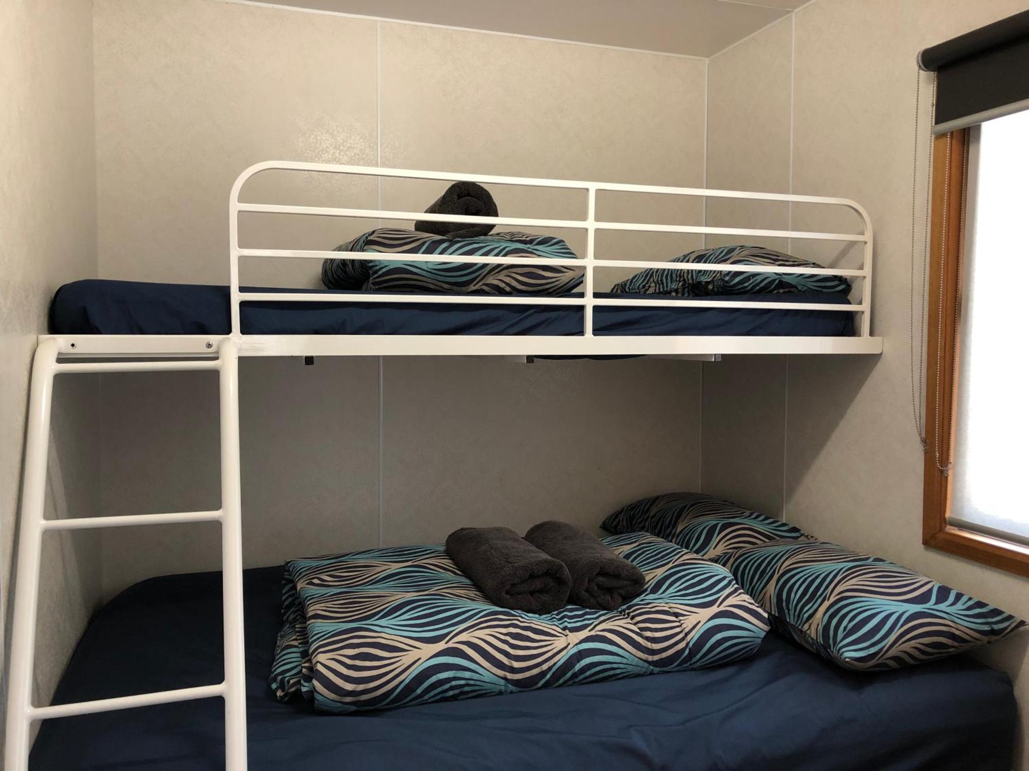 Acacia Caravan Park & Holiday Units アララト エクステリア 写真