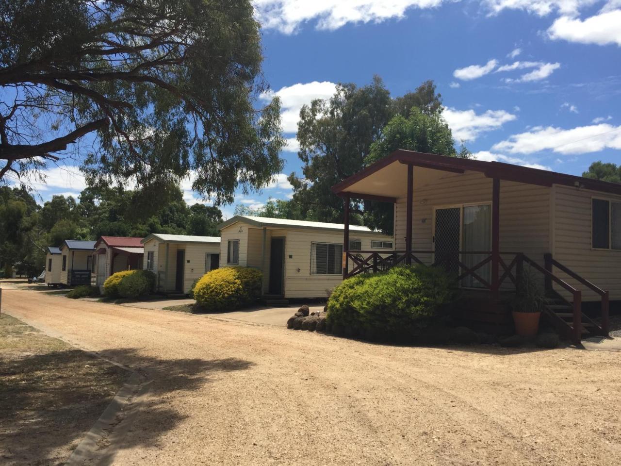 Acacia Caravan Park & Holiday Units アララト エクステリア 写真