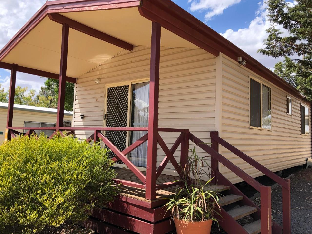 Acacia Caravan Park & Holiday Units アララト エクステリア 写真
